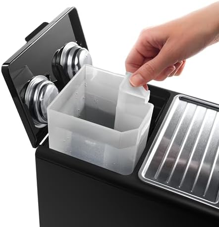 De'Longhi Machine à Café à Pompe, Machine Expresso ECP 33.21.BK, Noir H x L x P : 36 x 31.5 x 25.5 cm